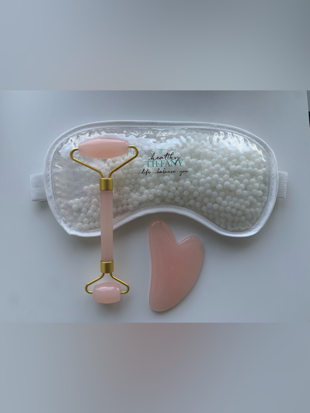 Tiffany Designs Pink Rose Quartz Facial Roller, Gua Sha & Cooling Eye Mask Set